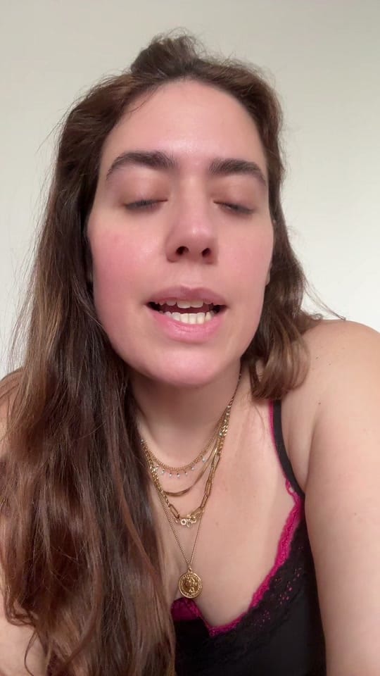 Post 7 by Irana Perry on TikTok (video)