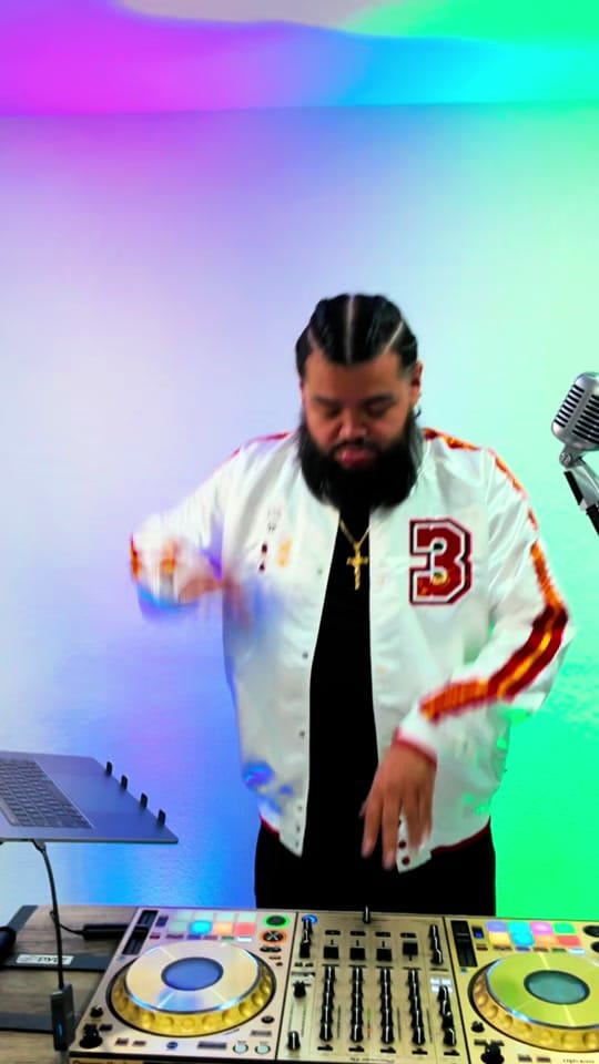 Post 7 by DJ Swavey on TikTok (video)