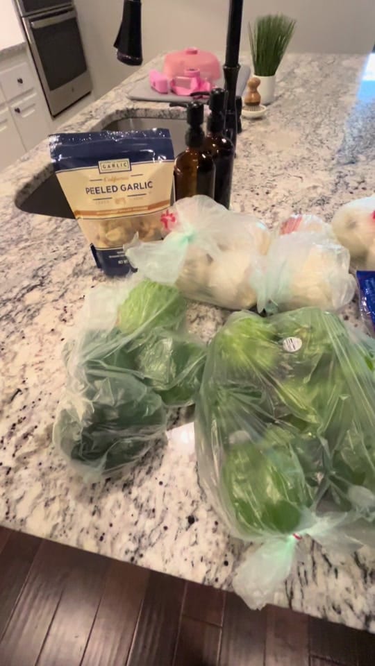 Post 1 by Pig’s Kitchen on TikTok (video)