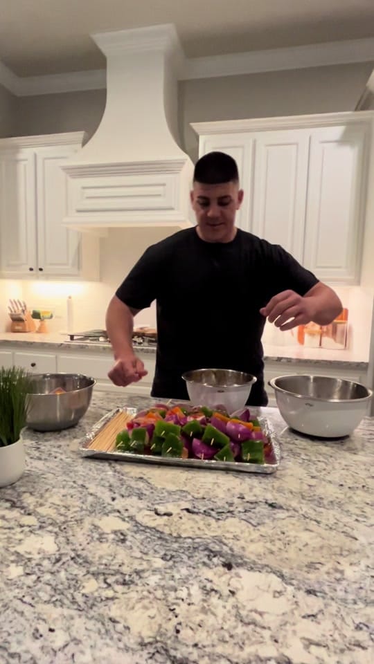 Post 3 by Pig’s Kitchen on TikTok (video)