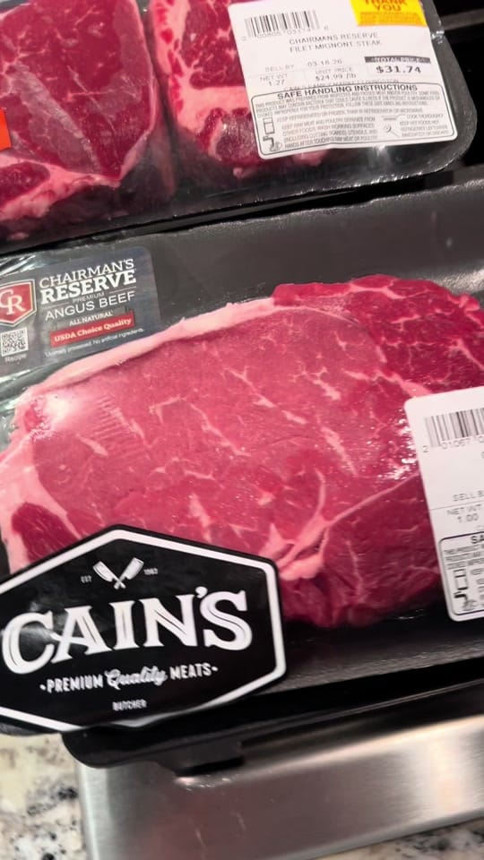 Post 6 by Pig’s Kitchen on TikTok (video)