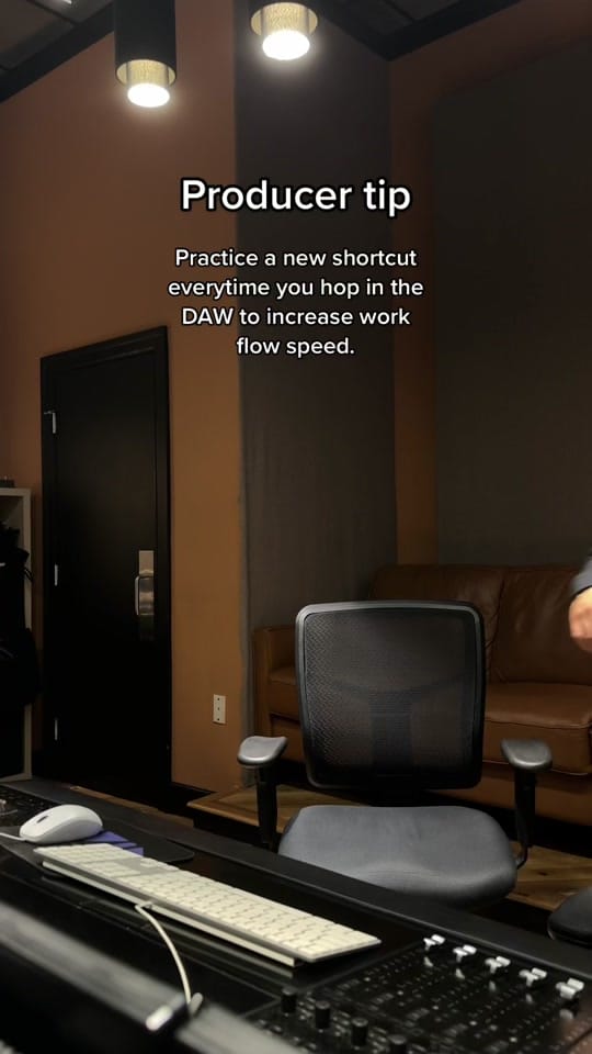 Post 3 by SAE Institute Canada on TikTok (video)