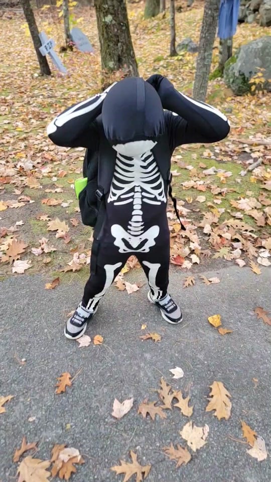 Post 10 by Mombie 🧟‍♀️ on TikTok (video)