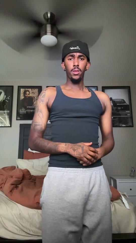 Post 7 by OfficiallyBob.ee on TikTok (video)