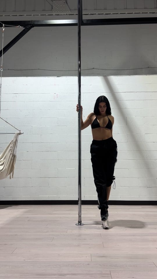 Post 10 by alise_alix on TikTok (video)