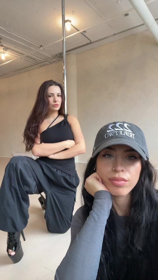 Post 8 by alise_alix on TikTok (video)