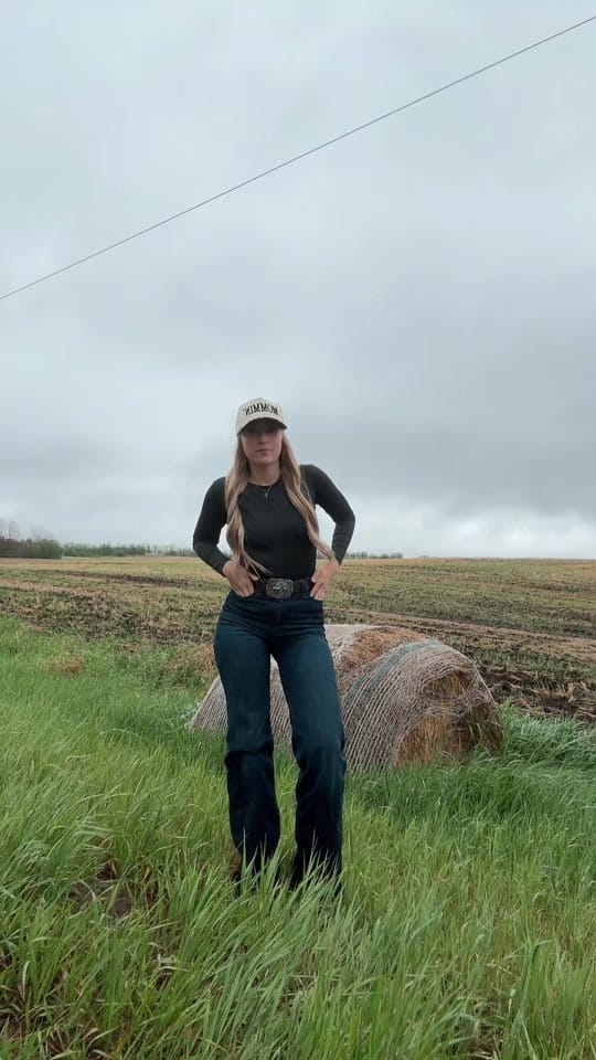 Post 9 by 🃏western.blondie🃏 on TikTok (video)