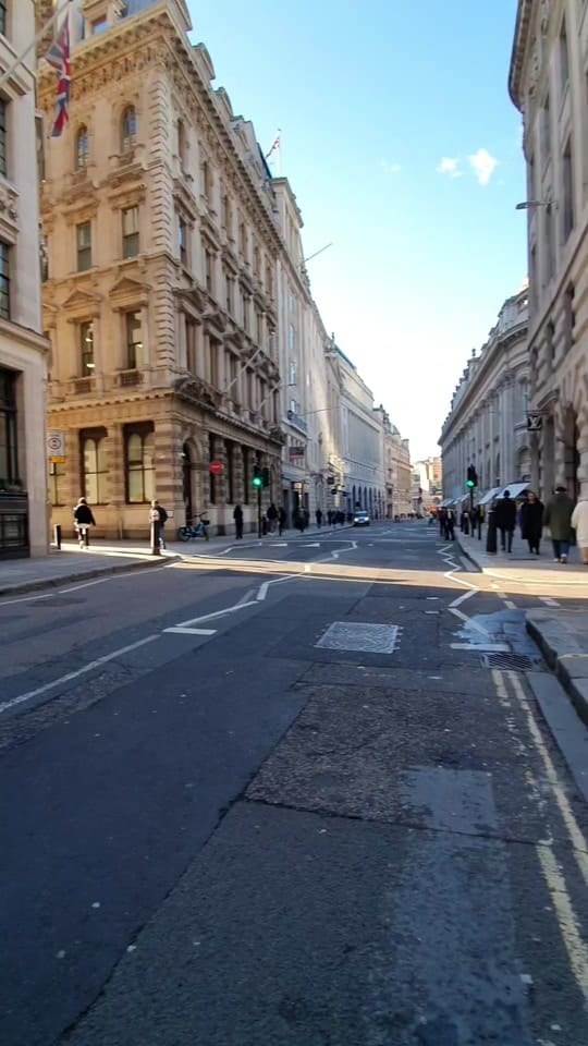 Post 8 by AlleywaysOfLondon on TikTok (video)