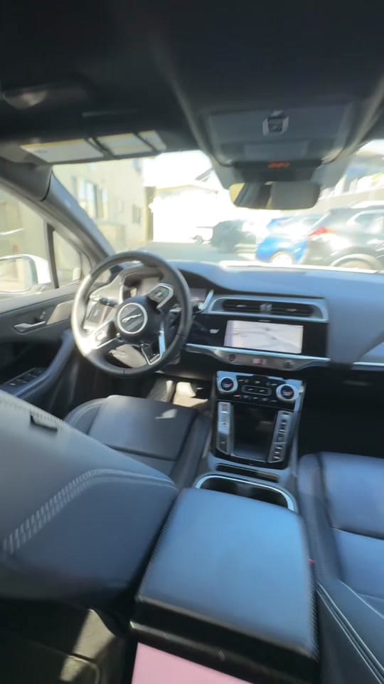 Post 4 by Makia Mina on TikTok (video)