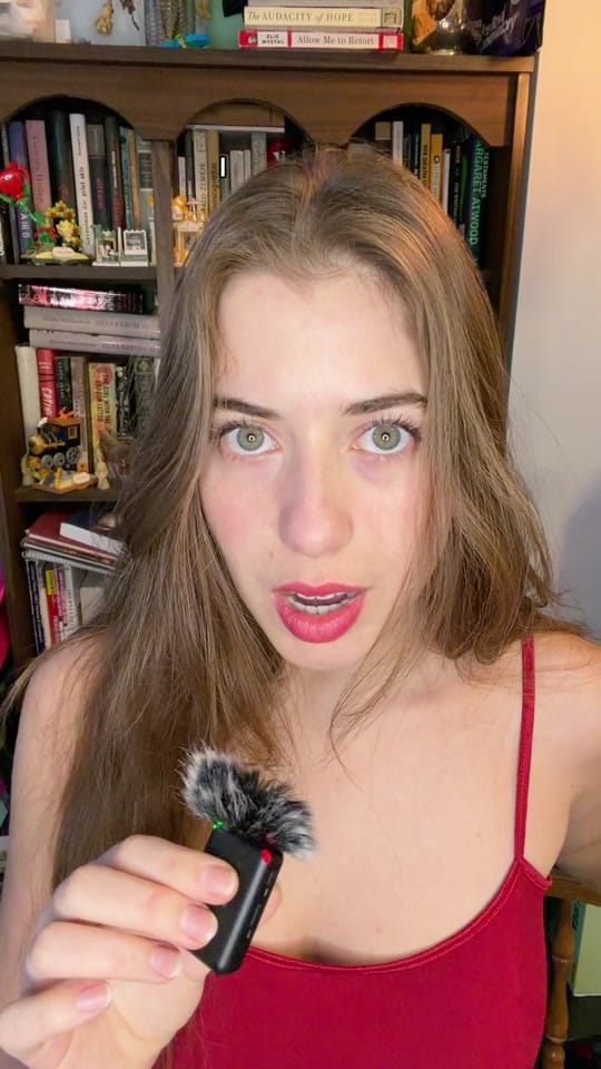 Post 7 by Elžbieta Chernyak on TikTok (video)