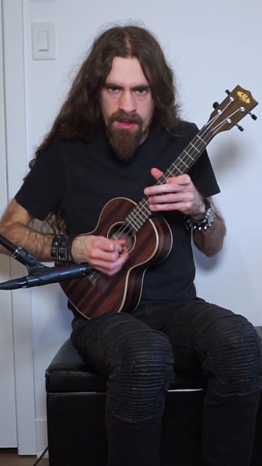Post 9 by Etienne Fournier on TikTok (video)