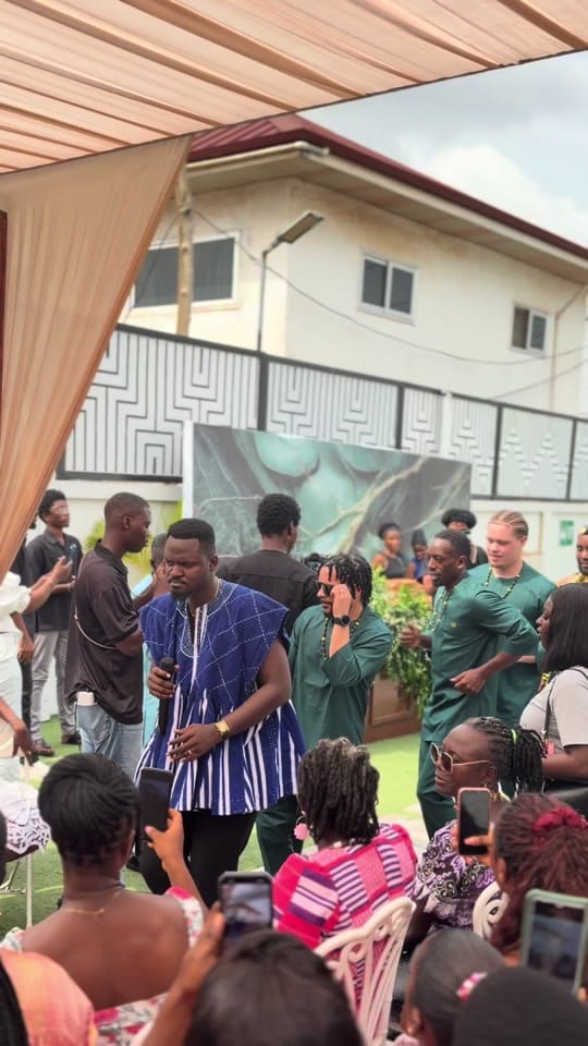 Post 1 by DJ Ernie on TikTok (video)