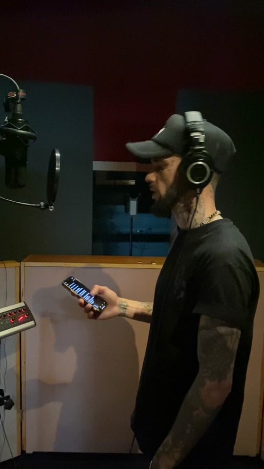 Post 2 by 𝐁𝐋𝐀𝐂𝐊𝐌𝐀𝐑𝐒 on TikTok (video)