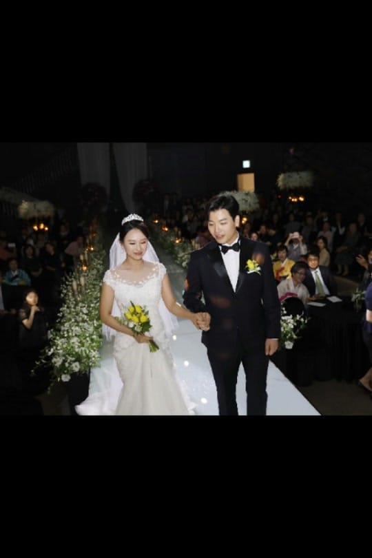 Post 1 by jjooya on TikTok (video)