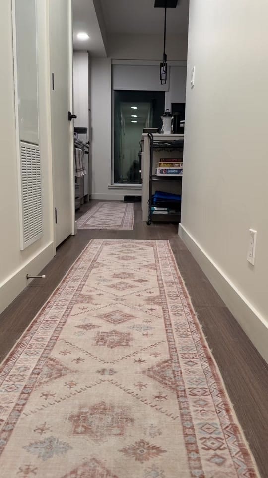 Post 2 by lunahuskycorgi on TikTok (video)