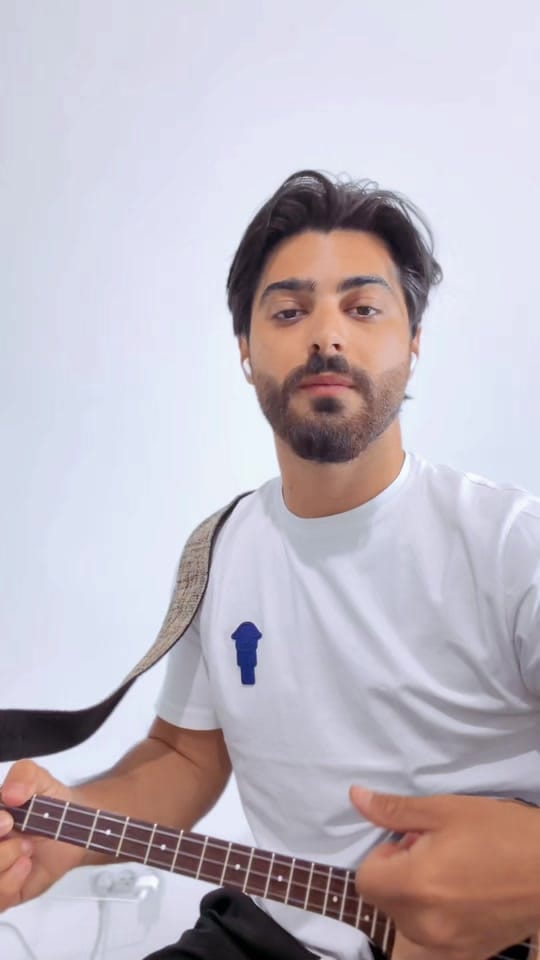 Post 5 by Yarin Revivo on TikTok (video)