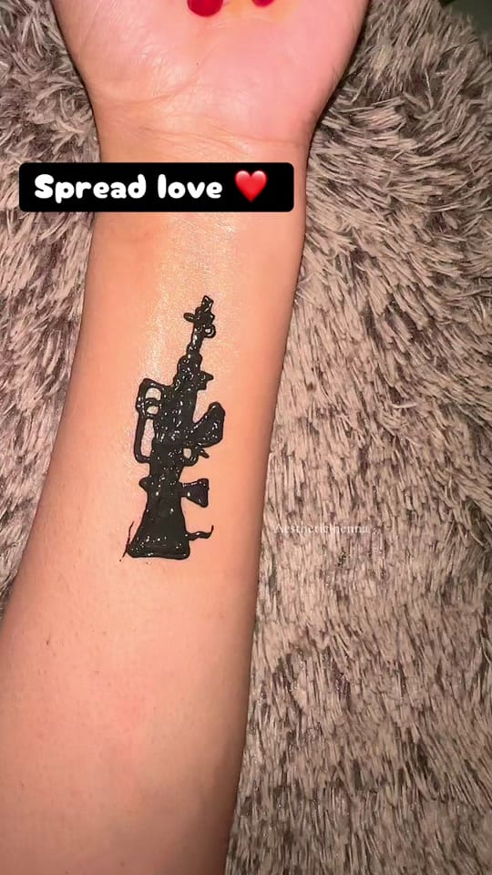 Post 4 by Aesthetic henna 🤍 on TikTok (video)