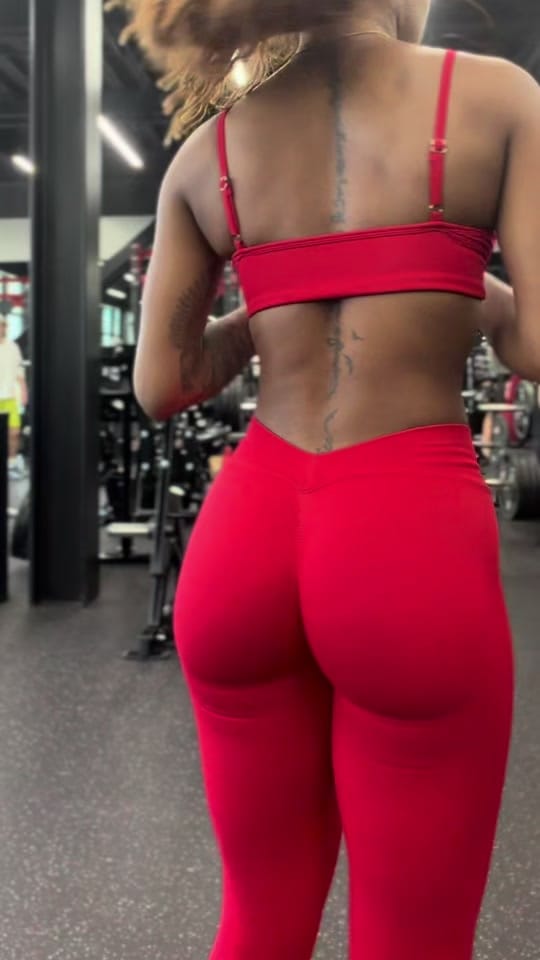 Post 6 by London on TikTok (video)