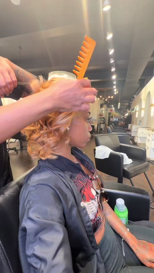 Post 2 by London on TikTok (video)