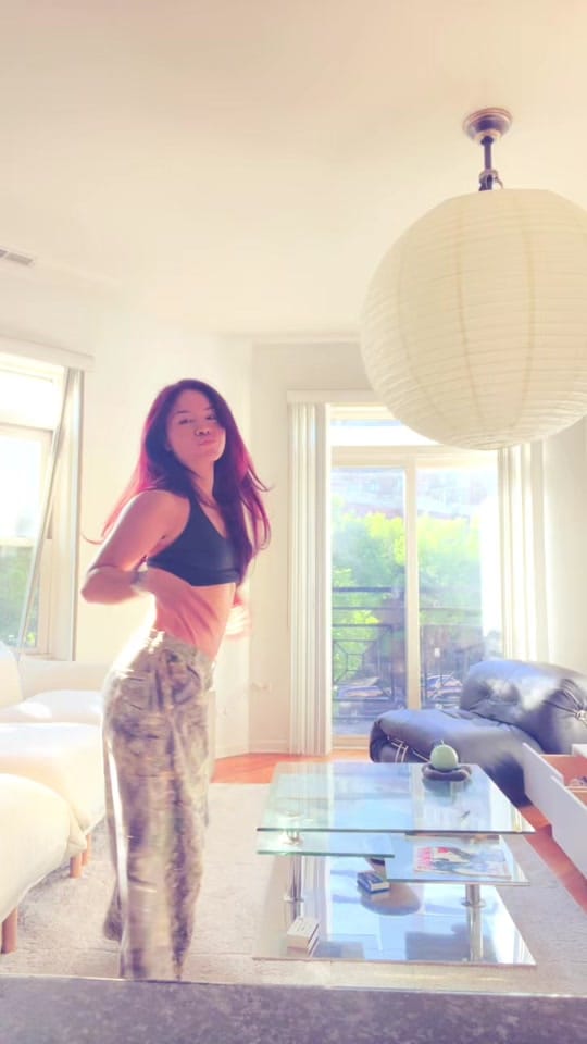 Post 6 by NIKI on TikTok (video)