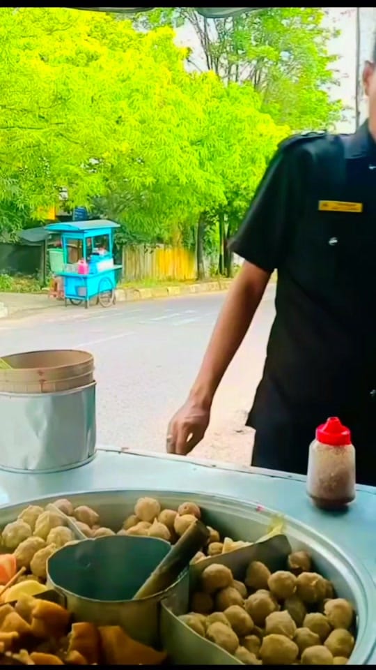 Post 2 by erun hairun on TikTok (video)