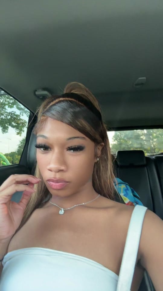 Post 5 by Nieak nieakkk on TikTok (video)
