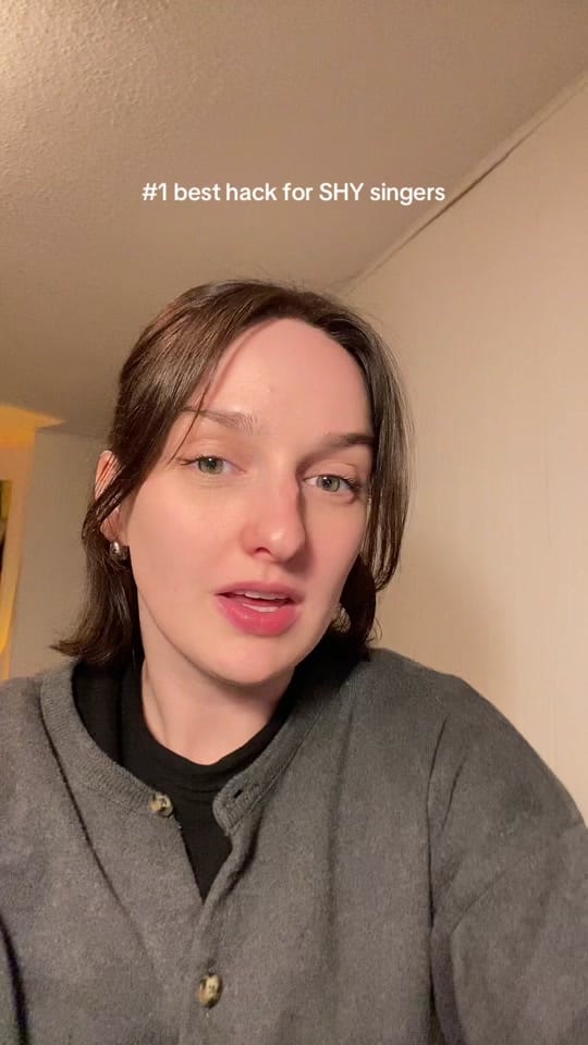 Post 9 by Julia | Singer & Vocal Coach on TikTok (video)