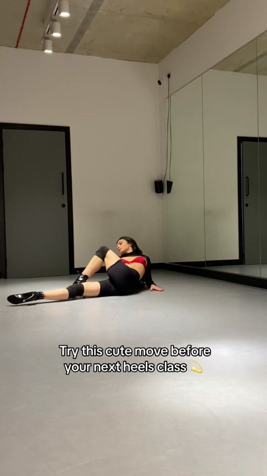 Post 7 by Dariia Heels on TikTok (video)