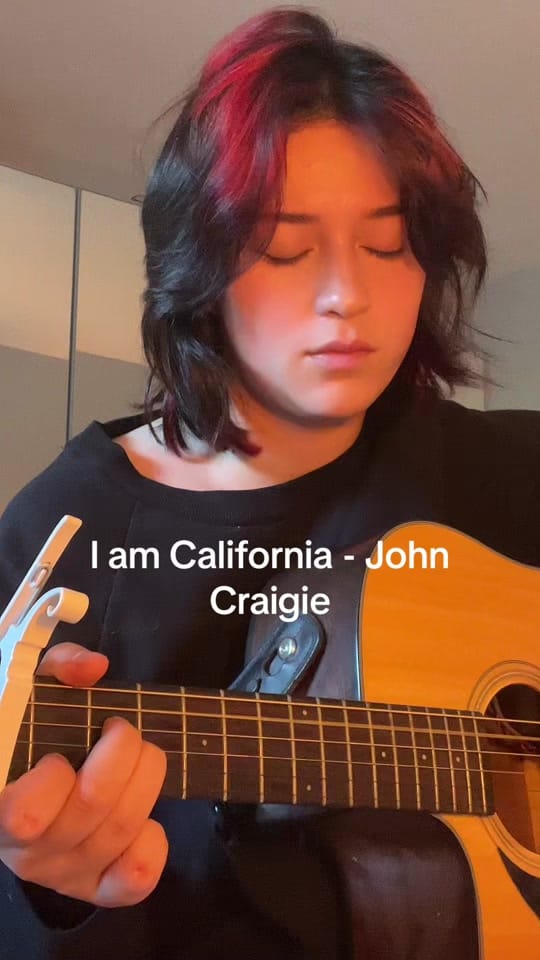 Post 7 by aza nabuko🎸 on TikTok (video)