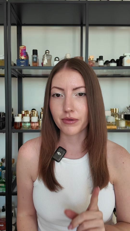 Post 1 by Larisa B. on TikTok (video)