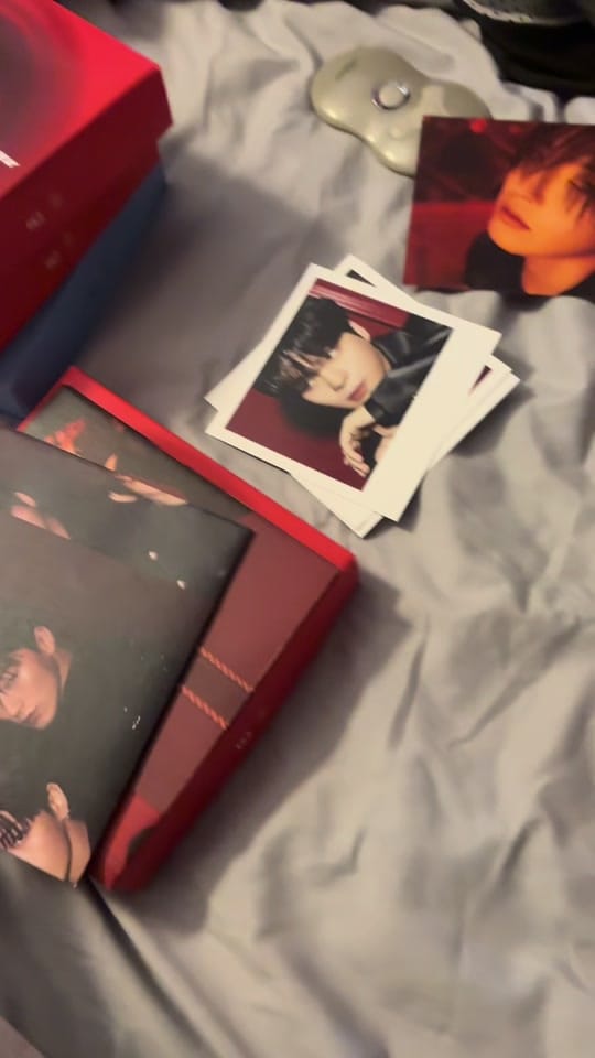 Post 6 by Enbycos on TikTok (video)
