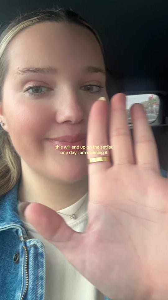 Post 7 by addi on TikTok (video)
