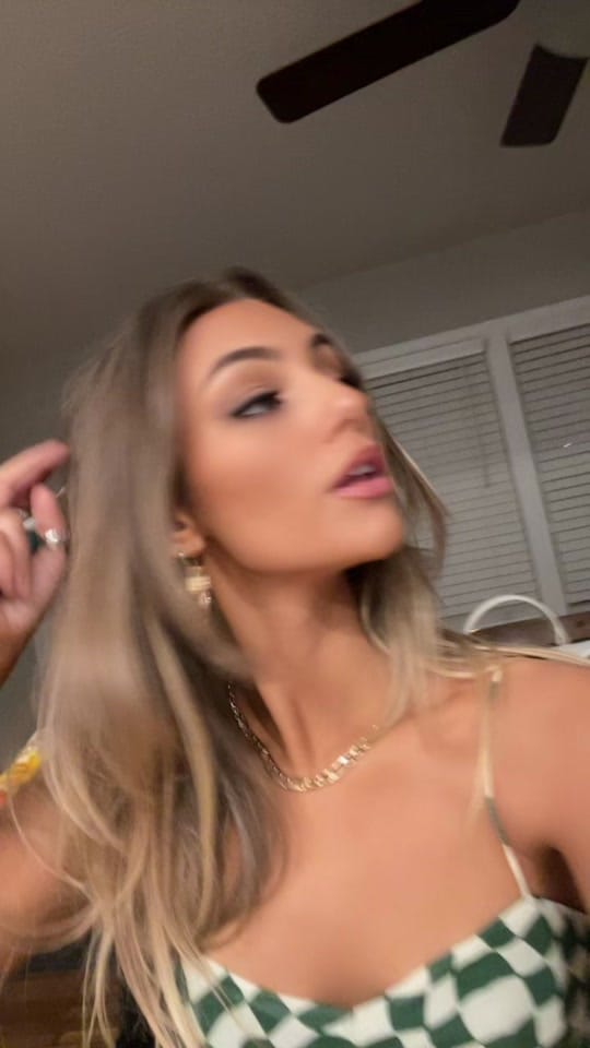 Post 2 by anna on TikTok (video)