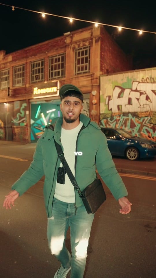 Post 8 by naz6m on TikTok (video)