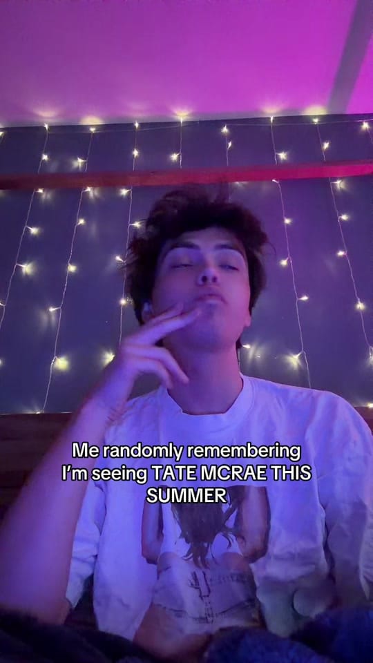 Post 5 by Tom on TikTok (video)
