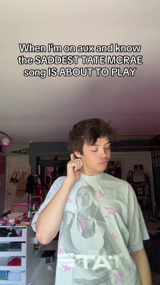 Post 1 by Tom on TikTok (video)