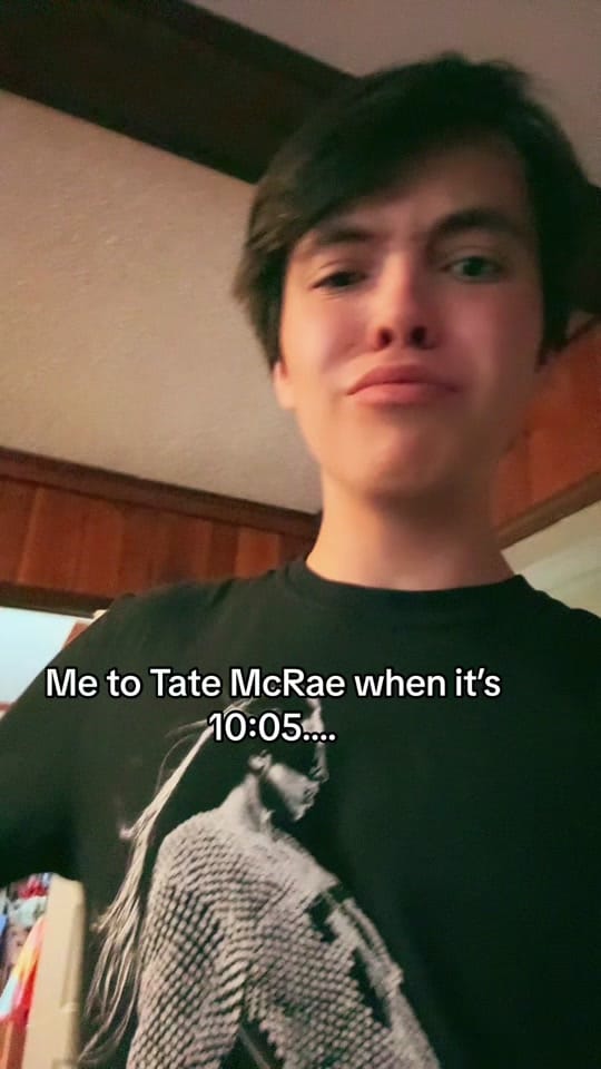 Post 10 by Tom on TikTok (video)