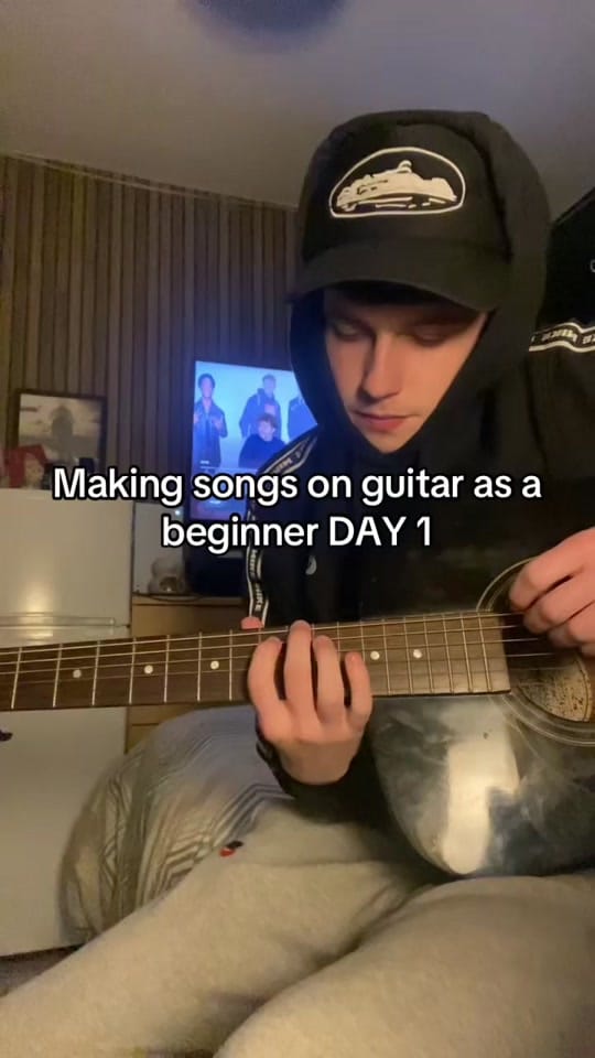 Post 1 by CUU on TikTok (video)