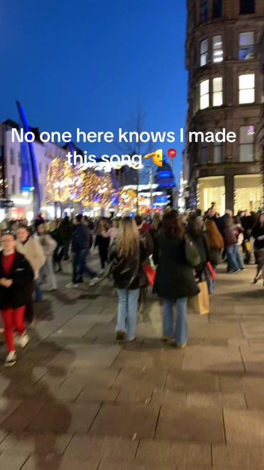 Post 6 by CUU on TikTok (video)