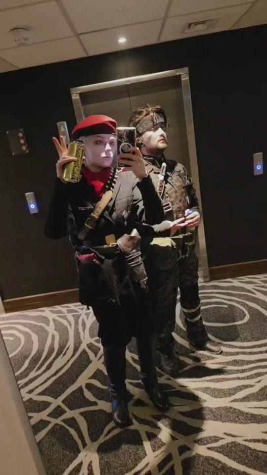 Post 4 by ChocoBlowCosplay on TikTok (video)