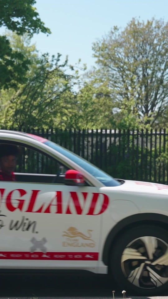 Post 2 by Team England on TikTok (video)
