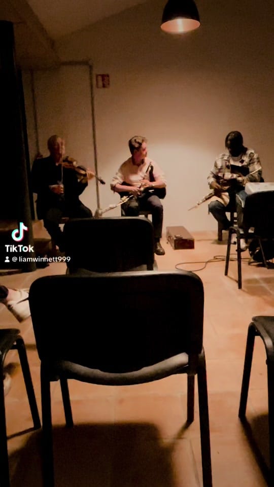 Post 10 by LiamWinnettMusic (SnoopMadra) on TikTok (video)