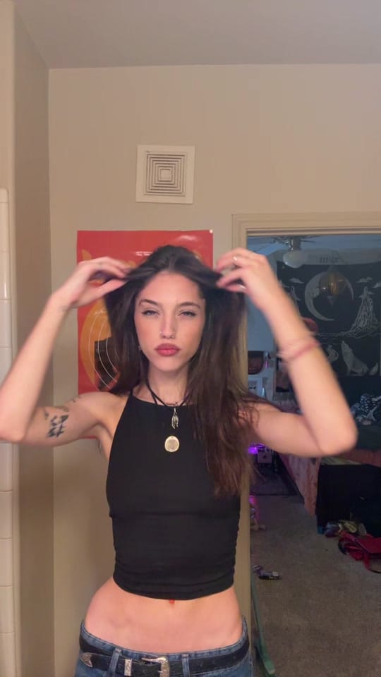 Post 8 by lyric:p on TikTok (video)
