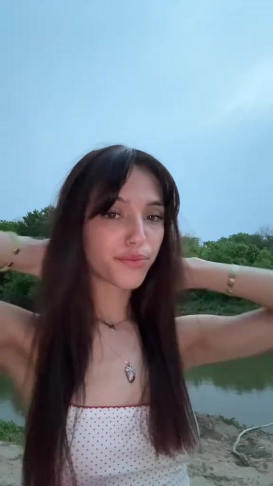 Post 4 by lyric:p on TikTok (video)