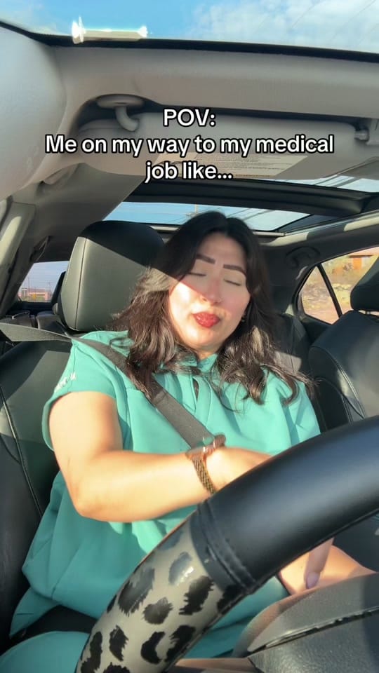 Post 8 by Anna Elizabeth (AHHH NA) on TikTok (video)