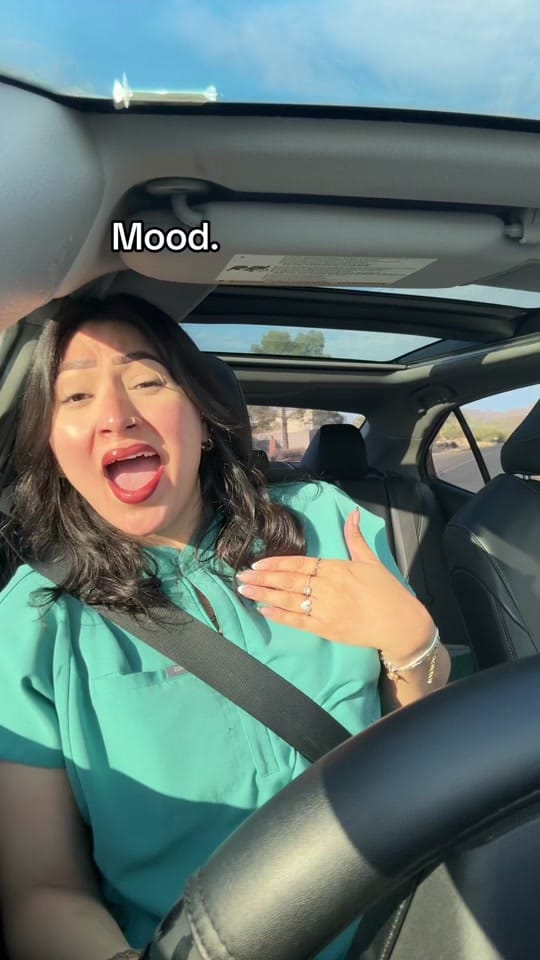 Post 10 by Anna Elizabeth (AHHH NA) on TikTok (video)