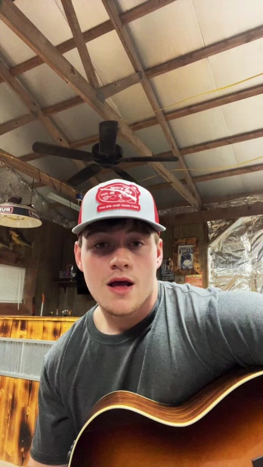 Post 9 by dakotahayden on TikTok (video)