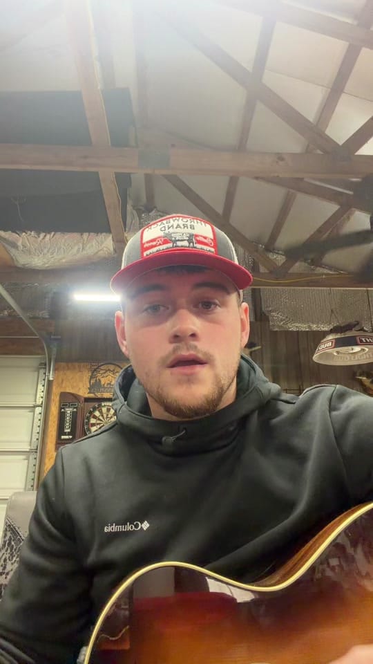 Post 6 by dakotahayden on TikTok (video)