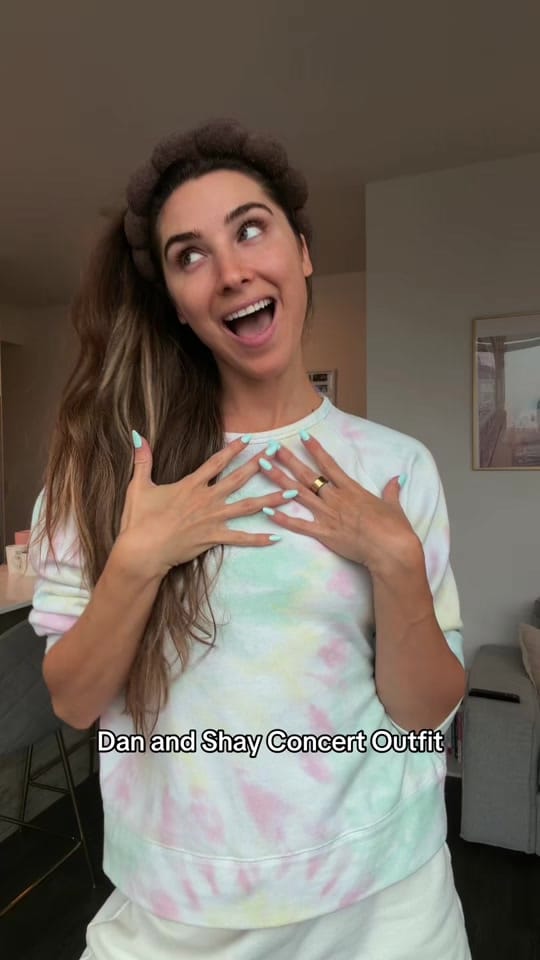 Post 3 by Sarah✨Concerts & Girly Things on TikTok (video)
