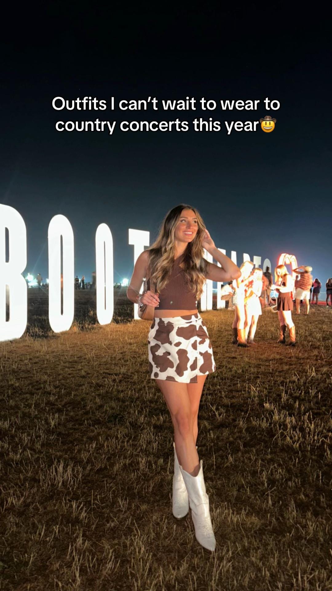 Post 8 by Sarah✨Concerts & Girly Things on TikTok (video)